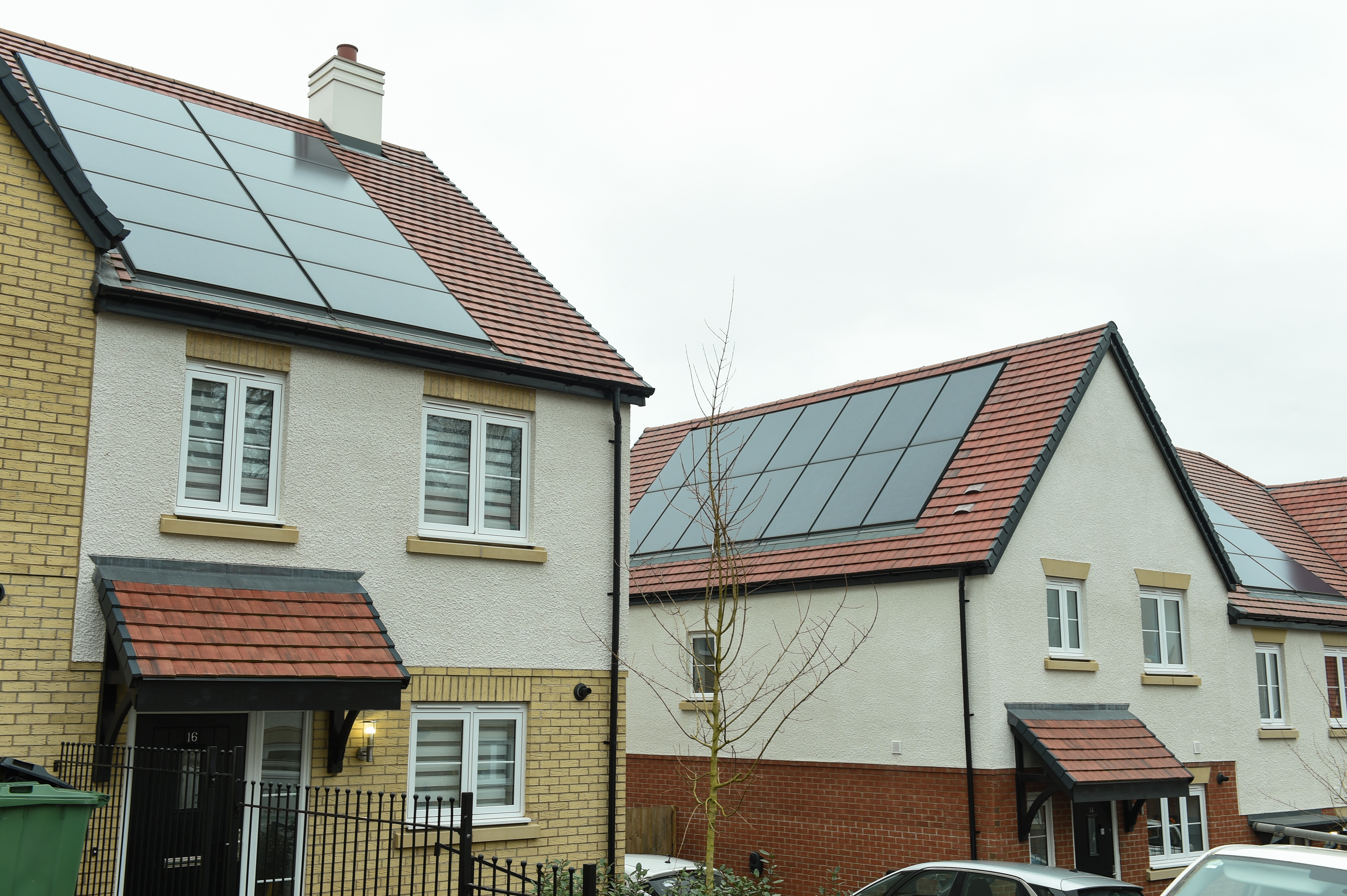 New build homes with solar panels on their roof