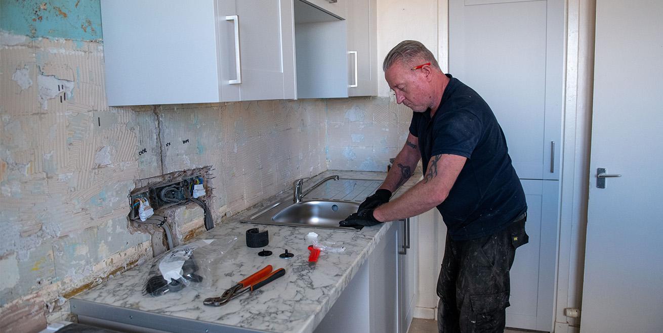 Builder fitting kitchen sink